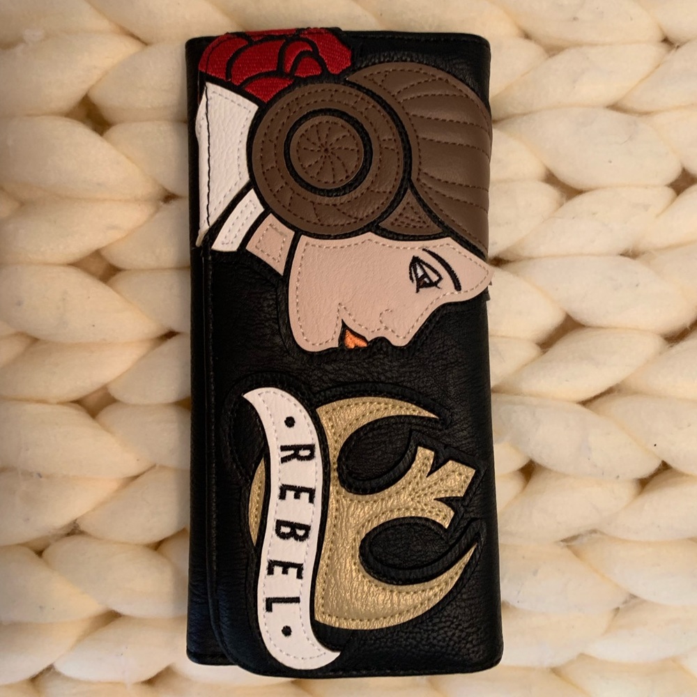 NEW unused Star Wars leather wallet.
